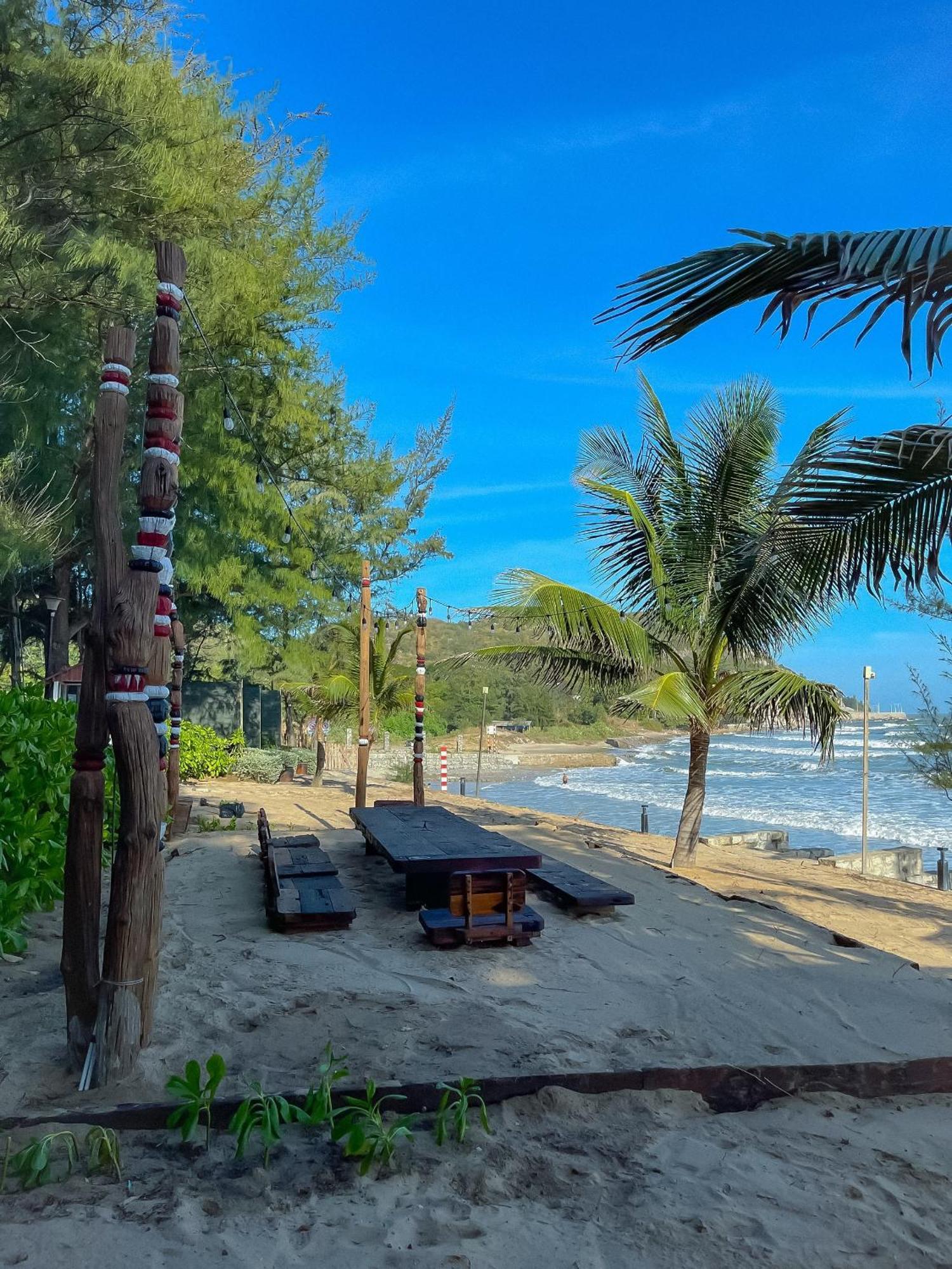 Long Hai Channel Beach Resort Exterior photo